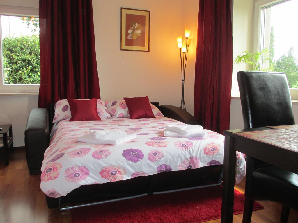 Apartment Villa Edmea Rijeka Exteriör bild